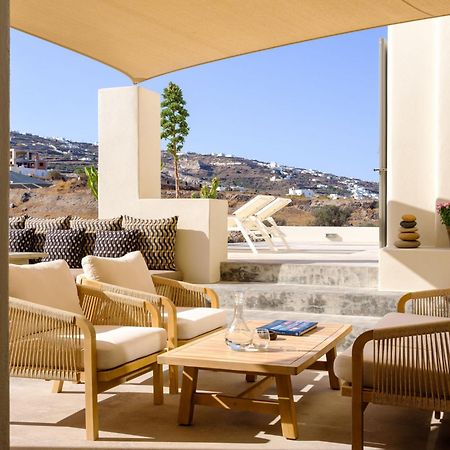 Home Of Lilies Fira  Exterior foto